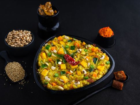 Weight Loss Khichdi Homely Meals Subscription at Eat.fit